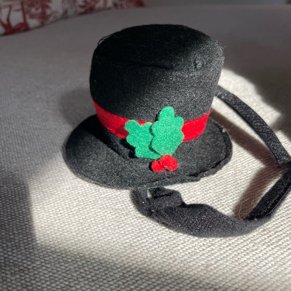 🎩 Cat Snowman Top Hat | Christmas Pet Hat | Holiday Cat Accessory